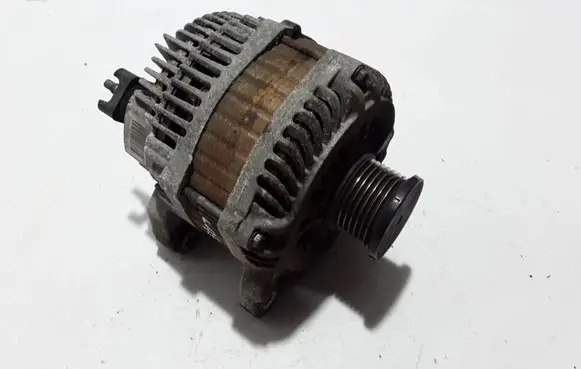 Renault Laguna III Generator/alternator 8200960536