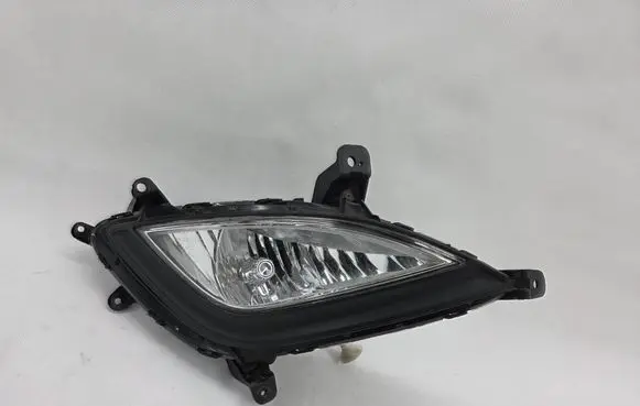 Hyundai i20 (PB PBT) Front fog light