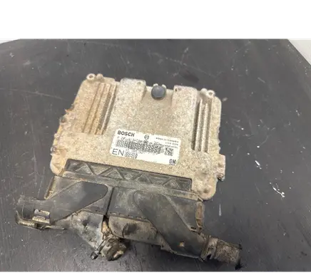 Opel Astra H Engine control unit/module 0281013593 1039S18791 55205621