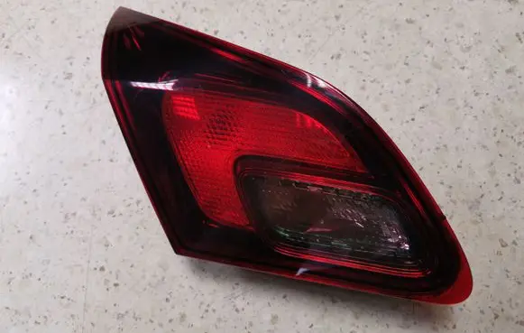 Opel Astra J Tailgate rear/tail lights 1090098
