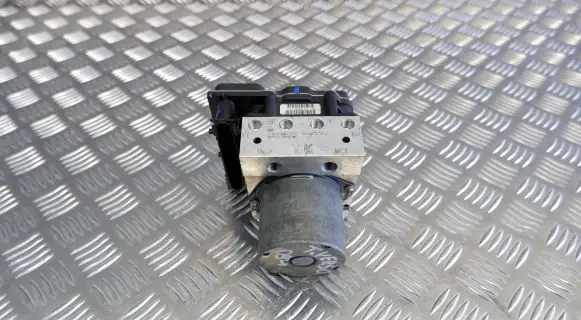 Toyota Verso ABS Pump 445400F060 0265951990