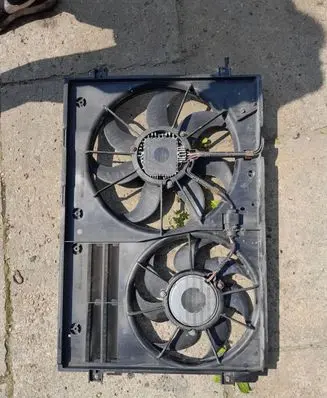 Seat Altea XL Radiator cooling fan shroud