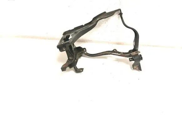 Mercedes-Benz E W212 Headlight/headlamp mounting bracket A2126200191