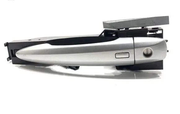 Nissan Qashqai J12 Front door exterior handle 806116UA0A