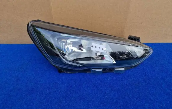 Ford Focus Headlight/headlamp JX7B-13W029-CE