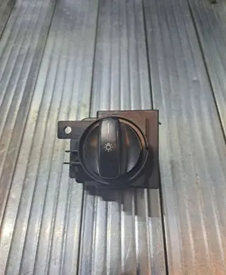 Mercedes-Benz A W169 Light switch 1695451304 3049641