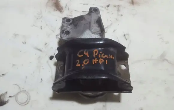 Citroen C4 I Picasso Engine mount bracket