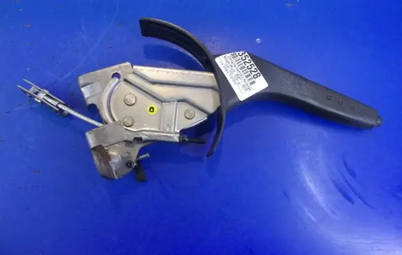 Nissan Micra Handbrake/parking brake lever assembly