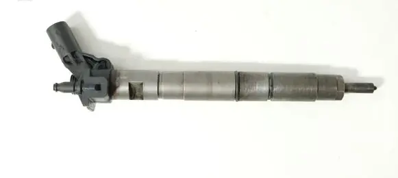 Audi A4 S4 B7 8E 8H Fuel injector 059130277S