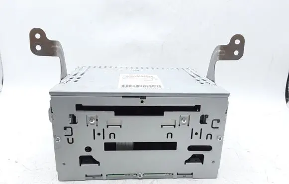 Citroen C-Crosser Radio/CD/DVD/GPS head unit MN141319 DY3W69U 74275587