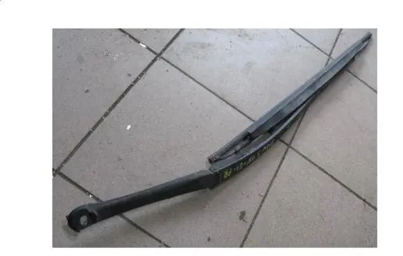 BMW 5 E39 Front wiper blade arm 8209879 8361743