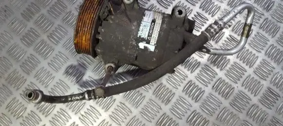 Renault Scenic II - Grand scenic II Air conditioning (A/C) compressor (pump) 8200053264 01139027