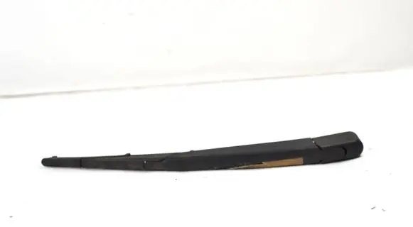 Nissan Qashqai Rear wiper blade arm 