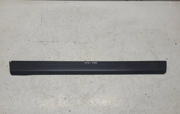 Mercedes-Benz 190 W201 Rear door trim (molding)