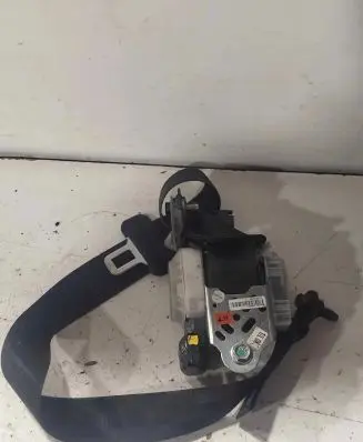 Hyundai i20 (PB PBT) Front seatbelt 055707 045707