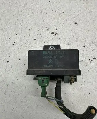 Glow plug pre-heat relay