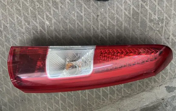 Rear/tail lights