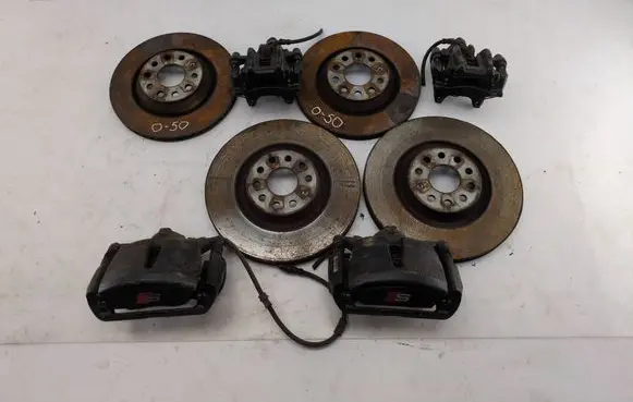 Audi A3 8Y Brake discs and calipers set 660CTRLMO14AZ