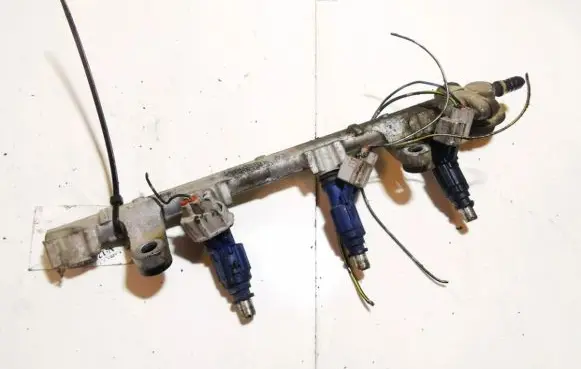 Toyota Yaris Fuel main line pipe 0280156067 23250-0J010