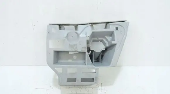 Skoda Octavia Mk3 (5E) Front bumper mounting bracket 5E0807055