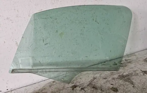Citroen C3 Front door window glass four-door 43R001583 AS2M3232DOT682
