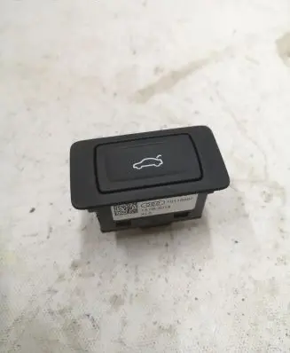 Audi Q3 F3 Tailgate/boot open switch button 4G0959831C
