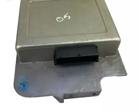 Volvo S40, V40 Gearbox control unit/module 1T0606A05 P30631895