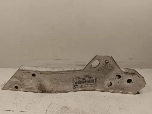 Radiator support slam panel bracket