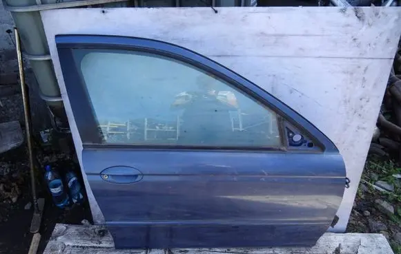 Jaguar X-Type Front door