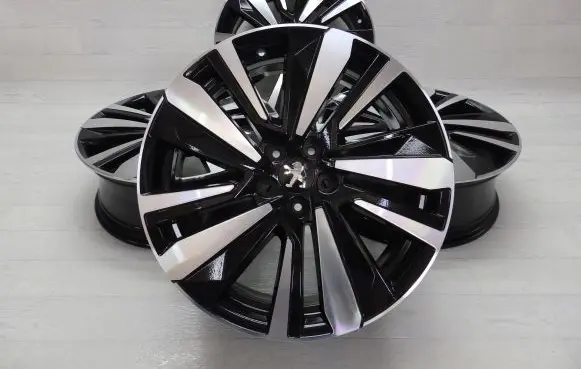 R19 alloy rim