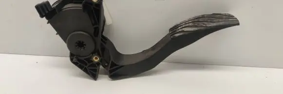 Renault Espace V (RFC) Accelerator throttle pedal 180027890R