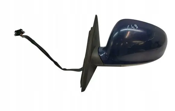 Volkswagen PASSAT B5.5 Front door electric wing mirror 