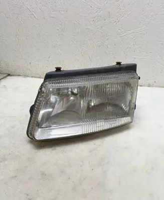 Volkswagen PASSAT B5 Headlight/headlamp 4411125L 4411156L