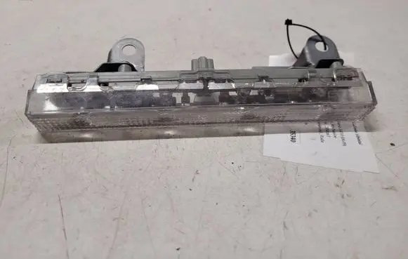 Toyota Corolla Verso AR10 Third/center stoplight