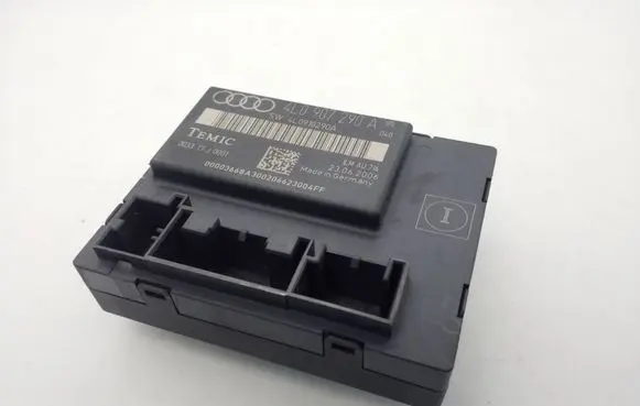 Audi Q7 4L Door control unit/module 4L0907290A 4L0910290A