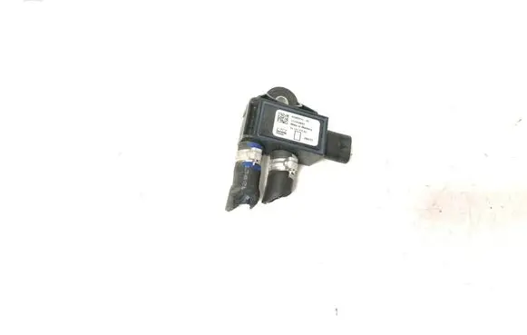 Opel Crossland X Air pressure sensor 9812047080