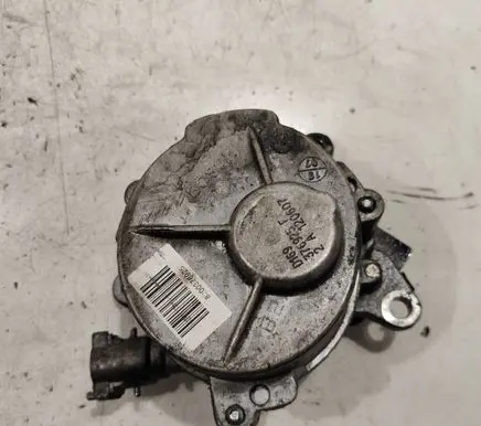 Renault Laguna II Vacuum pump 8200376925