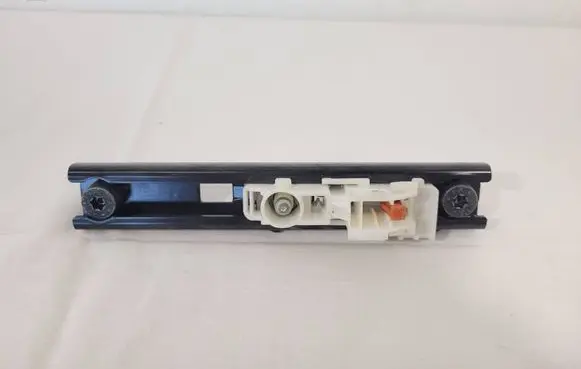 Renault Captur Seat belt adjustment rail 878248632R 8081361