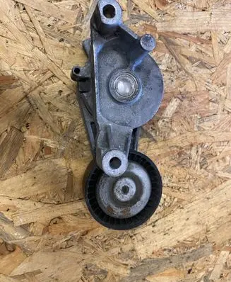 Volkswagen Golf V Alternator belt tensioner 03G903315A