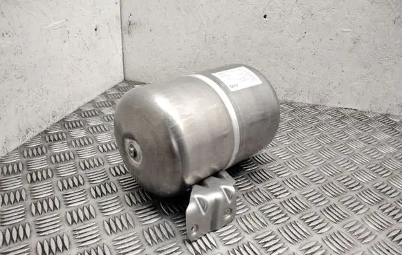 Mercedes-Benz ML W166 Air suspension tank/reservoir ZGS005