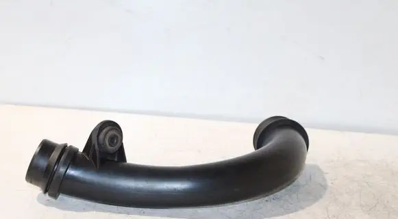 Volkswagen Transporter - Caravelle T5 Intercooler hose/pipe 7E0145762C