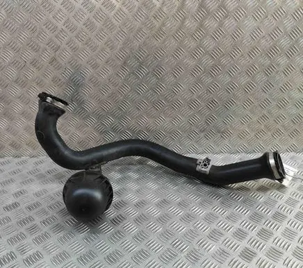 Audi A5 Intercooler hose/pipe 8W0145673P 8W0145673L