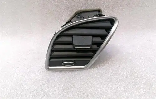 Audi A5 8T 8F Dashboard air vent grill cover trim 8T2820901G