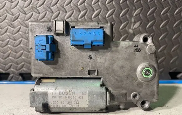 Audi A4 S4 B5 8D Sunroof motor/actuator 8D0959591 0390201632