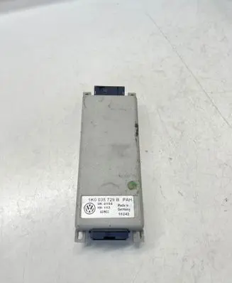 Volkswagen Golf V Phone control unit/module 1K0035729B