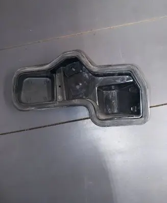 Audi A6 S6 C5 4B Headlight/headlamp dust cover 205377