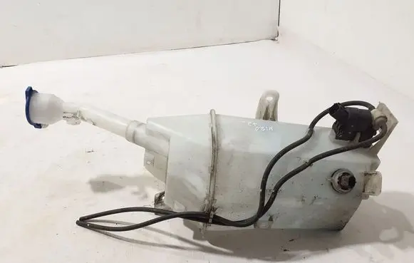 KIA Niro Windshield washer fluid reservoir/tank 98610AT000