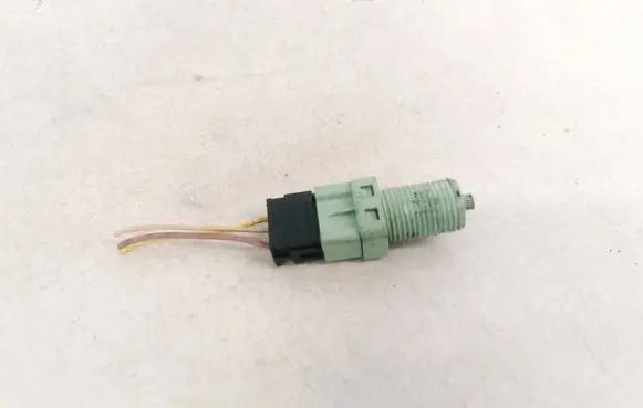 Peugeot 206 Brake pedal sensor switch