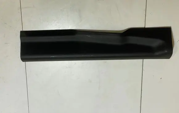 Ford Mustang VI Front sill trim cover FR3B6313200AFW