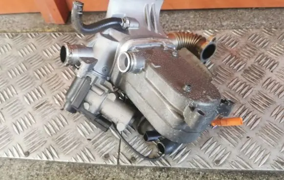 Audi A4 S4 B7 8E 8H EGR valve cooler 059131502B